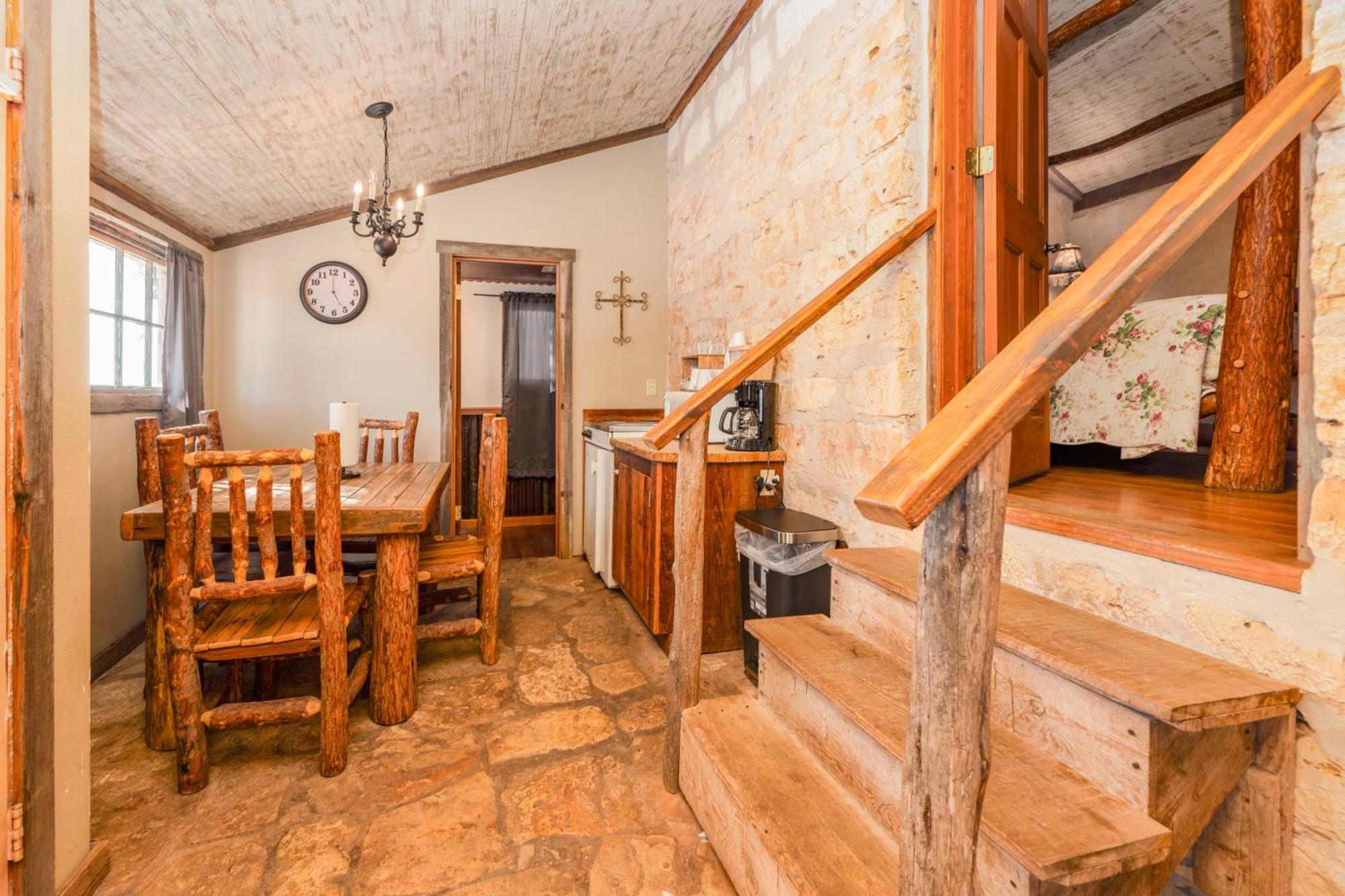 Country Inn Cottages Фредериксбург Екстериор снимка