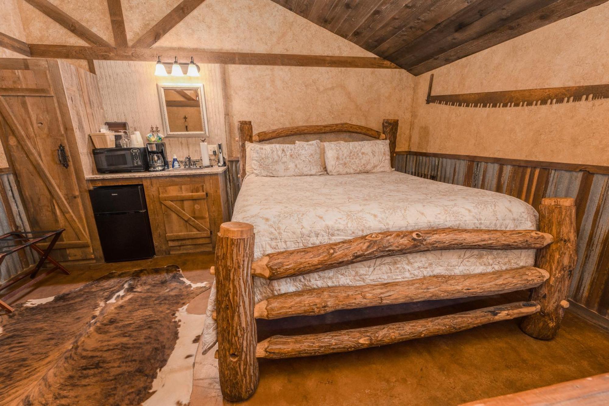 Country Inn Cottages Фредериксбург Екстериор снимка